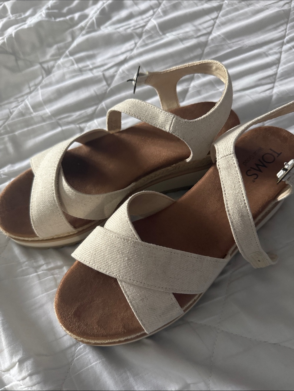 TOMS Cream Canvas Cross-Strap Ankle Strap Sandals